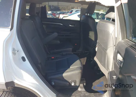 2015 Toyota Highlander Limited V6 from USA, damaged, VIN 5TDYKRFHXFS105780